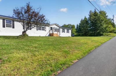 507 College Rd — photo 3
