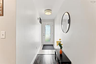 102 Crossfield Ridge — photo 5