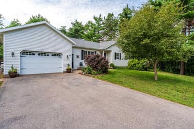 57 Dr Lewis Johnston Street — photo 2