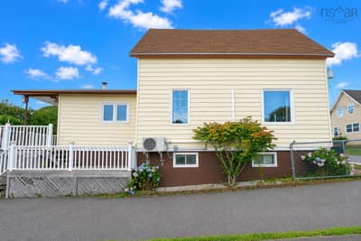 12 Minto Street — photo 3