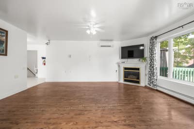 122 Victoria Street — photo 2