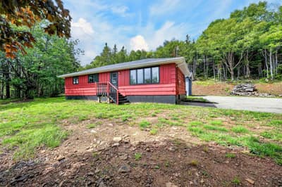 2958 Hillside Boularderie Road — photo 4