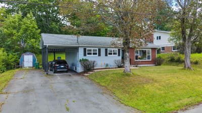 135 Chelsea Court — photo 2