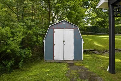 135 Chelsea Court — photo 4
