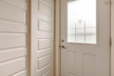 10 Lakehead Court — photo 2