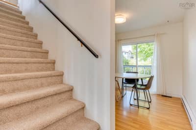 10 Lakehead Court — photo 6