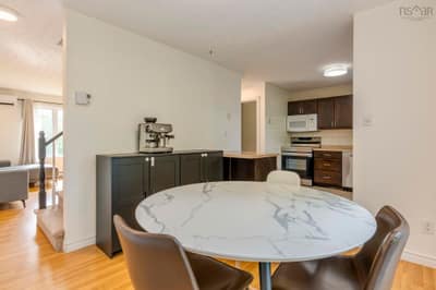 10 Lakehead Court — photo 8