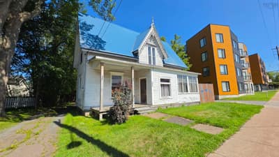 203 Queen Street — photo 2