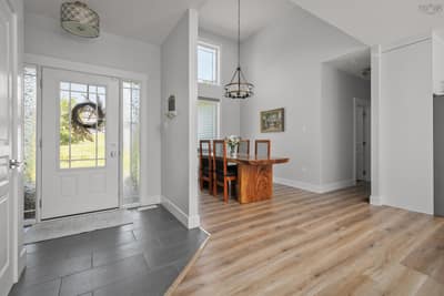1438 Mccabe Lake Drive — photo 4
