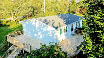1005 West Halls Harbour Road — photo 4